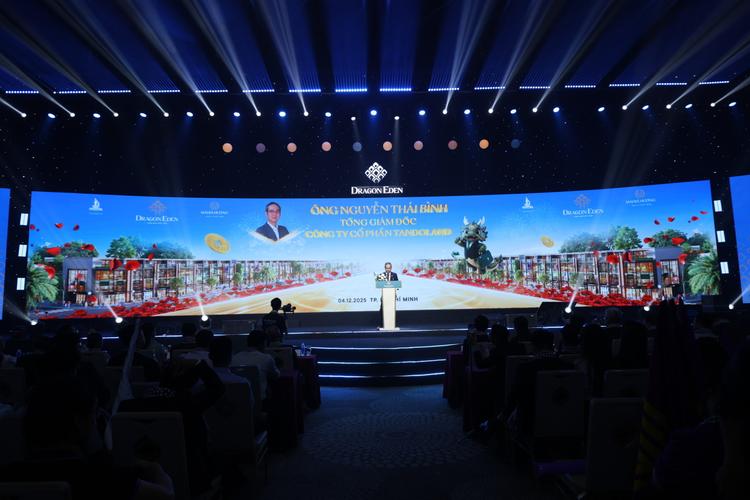 Công Ty CP Mai Bá Hương Tổ Chức Kick Off Tại ThiskyHall, TP.HCM